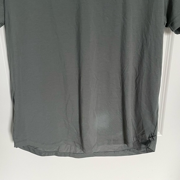 Cuts Sage Green Whale Print AO Curve Hem Short Sleeve Tee- 47024 - Picture 6 of 15